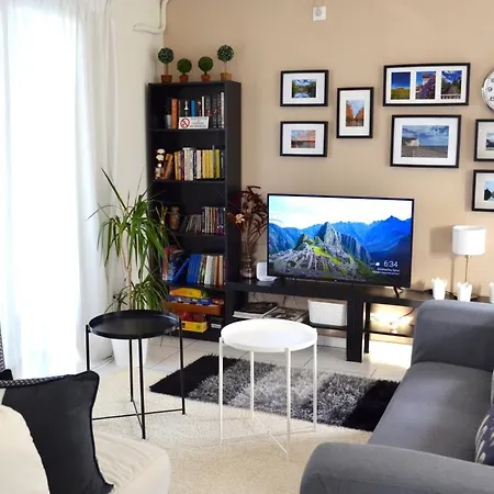 Downtown Apartamento Kamena Vourla
