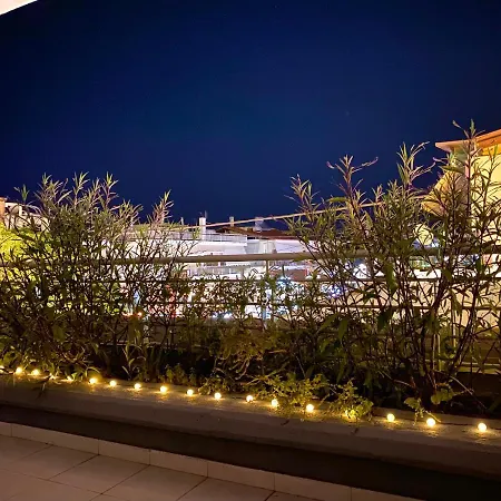 Downtown アパート カメナブルナ