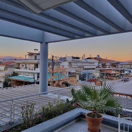 Apartment Downtown Kamena Vourla